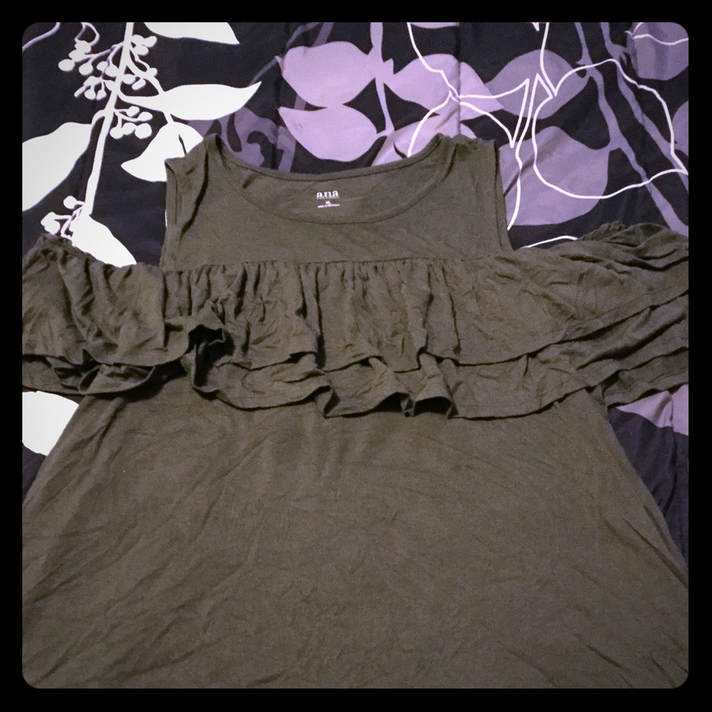 Crop Shoulder Top. Size: Large. Color: Olive Green